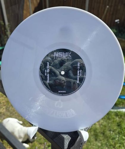 NSWK001 White